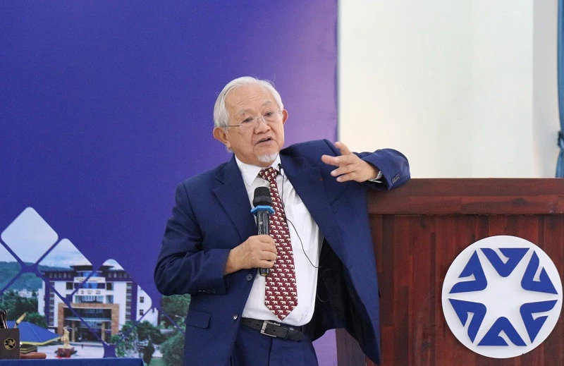 GS Phan Văn Trường: Phụng sự là đích đến của giáo dục