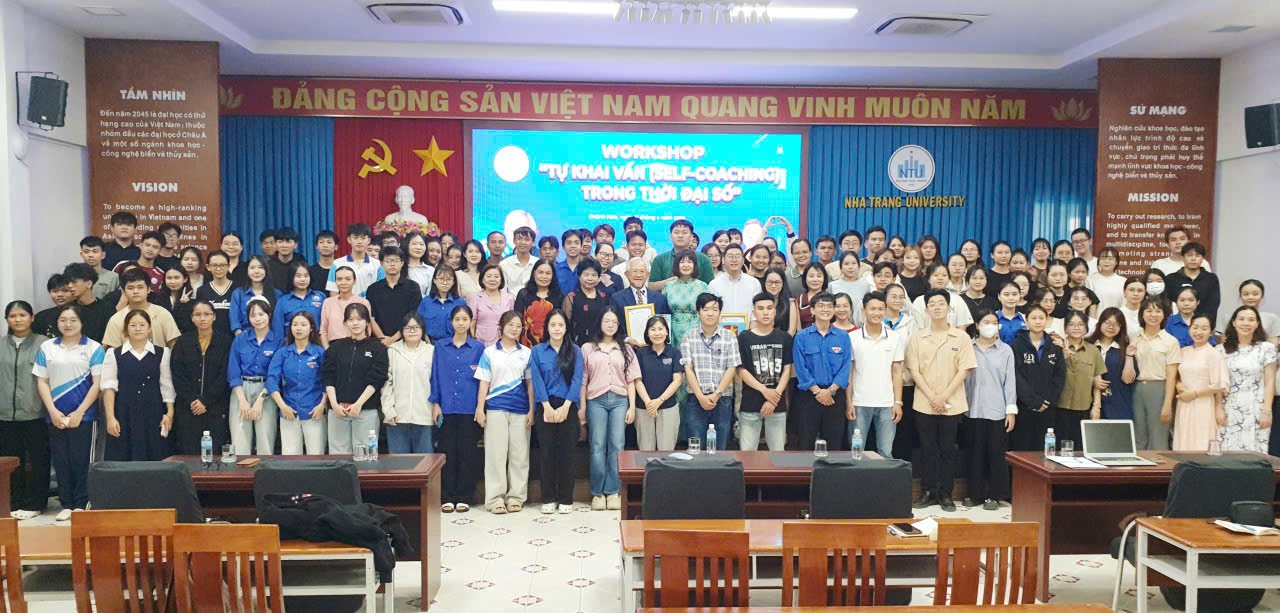 Tự khai vấn- đối diện chính mình để phát huy giá trị thật, phương pháp cần cho mọi giới