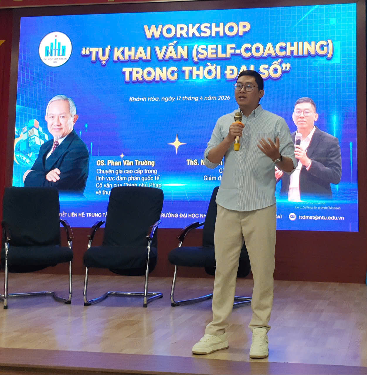 Tự khai vấn- đối diện chính mình để phát huy giá trị thật, phương pháp cần cho mọi giới